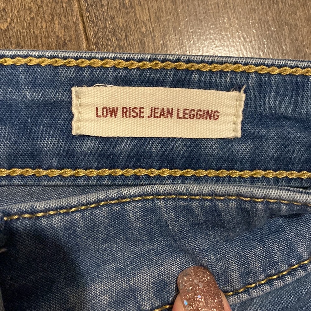 Hollister Low Rise Jean Legging - Picture 3 of 7